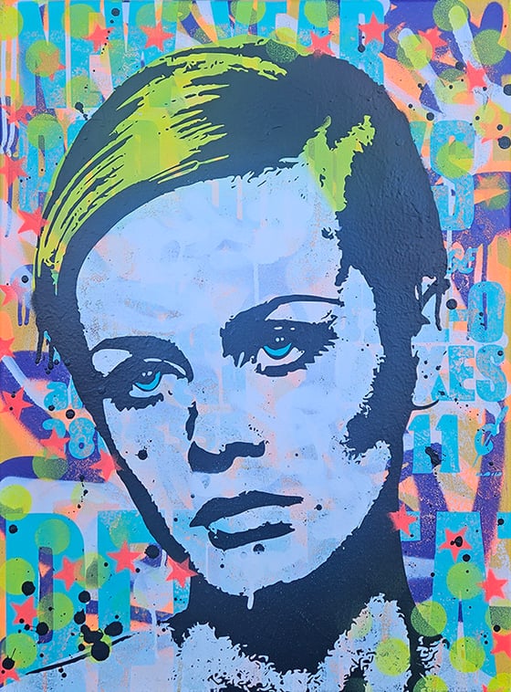 Image of TWIGGY VINTAGE