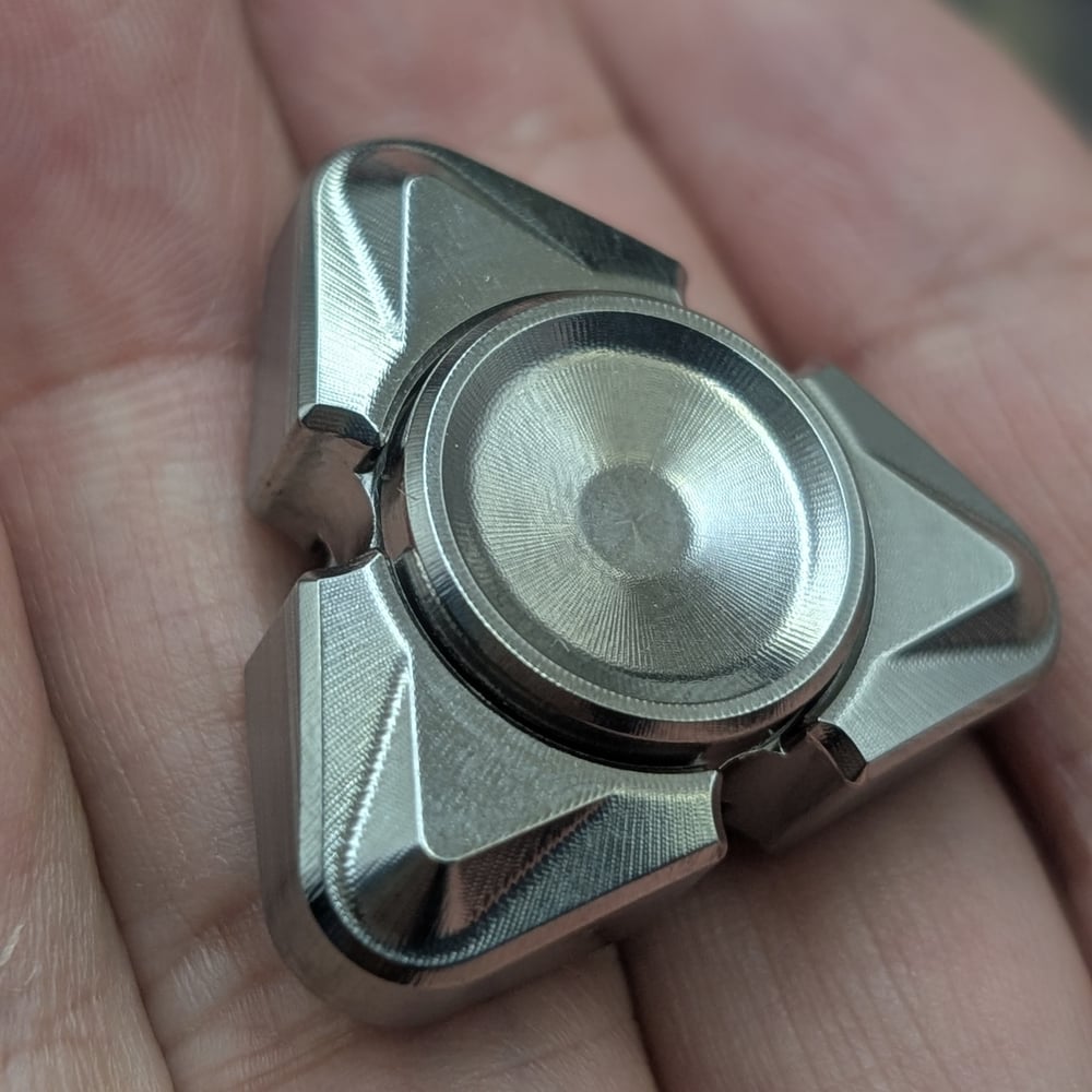 Vader Mini in Tungsten with Machine Finish