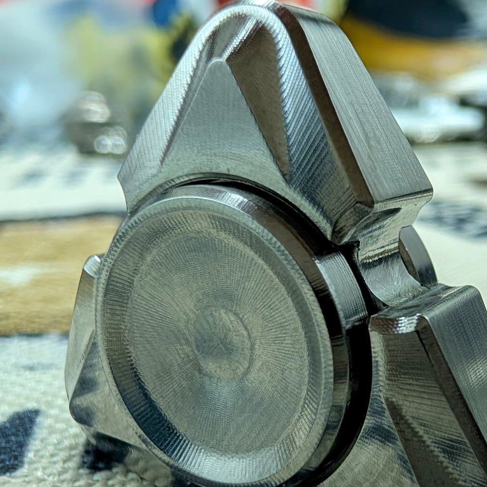 Vader Mini in Tungsten with Machine Finish