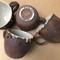 Image 1 of Wild.Earth.Love mug ‘Deep burnt’