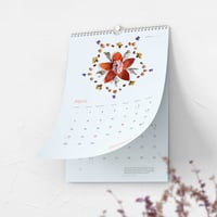 Image 4 of Calendario lunar 2025