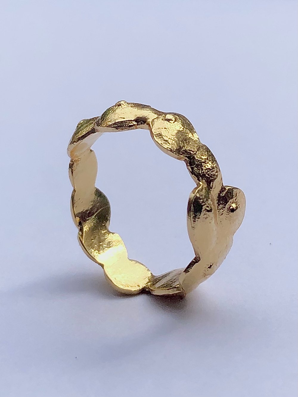 Image of Bague couronne de boobs 