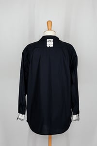 Image 3 of Chemise - Popeline Noire & Dentelle Vintage - Pièce Unique
