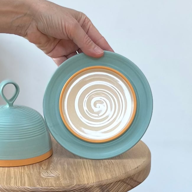 Butter Dish in 2 Colour Choices 