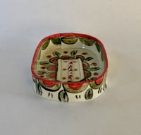 Image 3 of Soap dishes Pink and green pattern