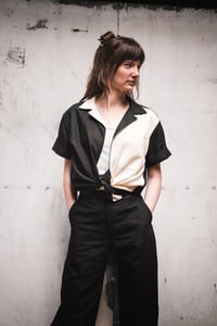 Image 1 of Chemise FERDINAND - Bigoût Lin Noir & Écru - À La Commande