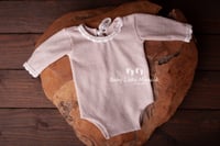 Image 2 of Newborn body pillow headband beige