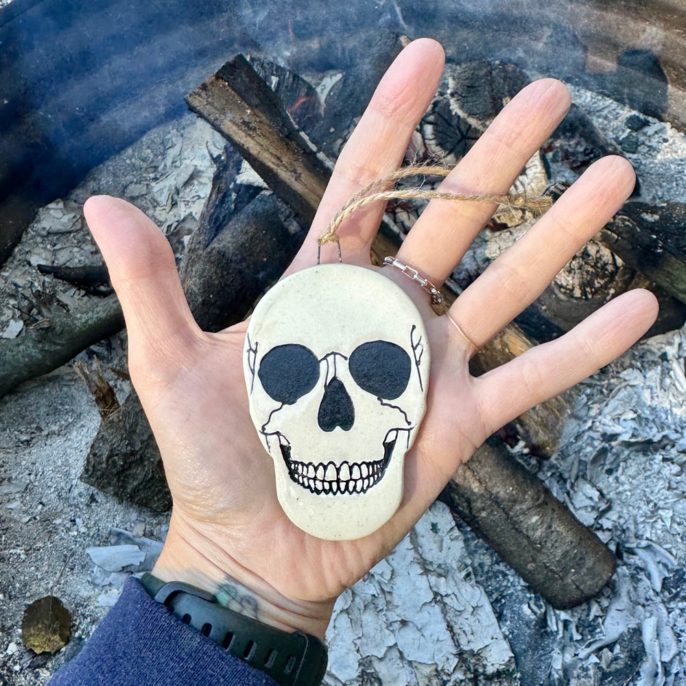 SKULL ORNAMENT