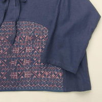 Image 2 of Arch Pullover (Black)