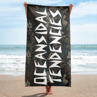 Image 3 of OCEANSIDAL TENDENCIES Coral Camo Towel