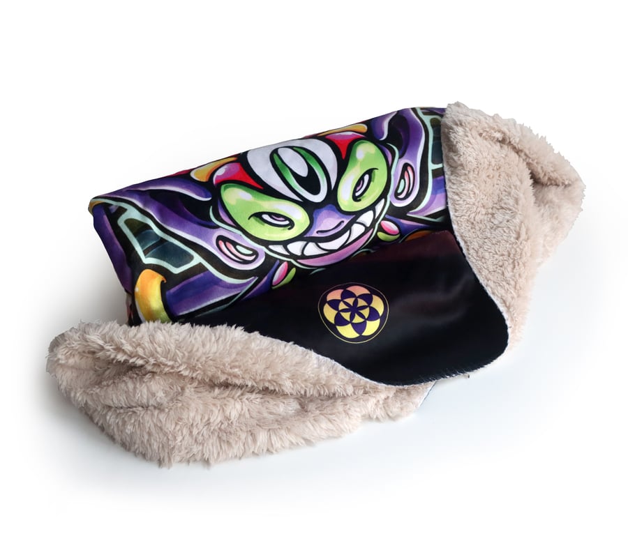 Image of _TrīckStēr_Sherpa Blanket_
