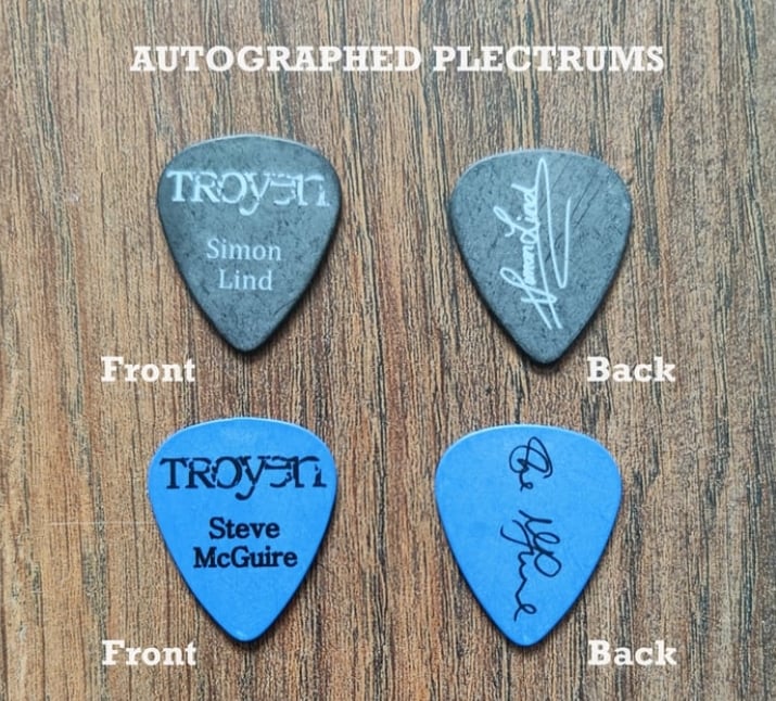 Image of Set of 2 Autographed Plectrums