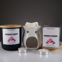 HOLIDAY TREATS GIFT SET | BERRY BUNS