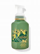 IRIS & CEDARWOOD BATH AND BODY WORKS (TYPE)