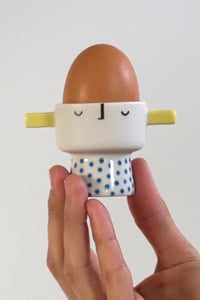 Image of Egghead Lemon Fizz – ceramic egg cup