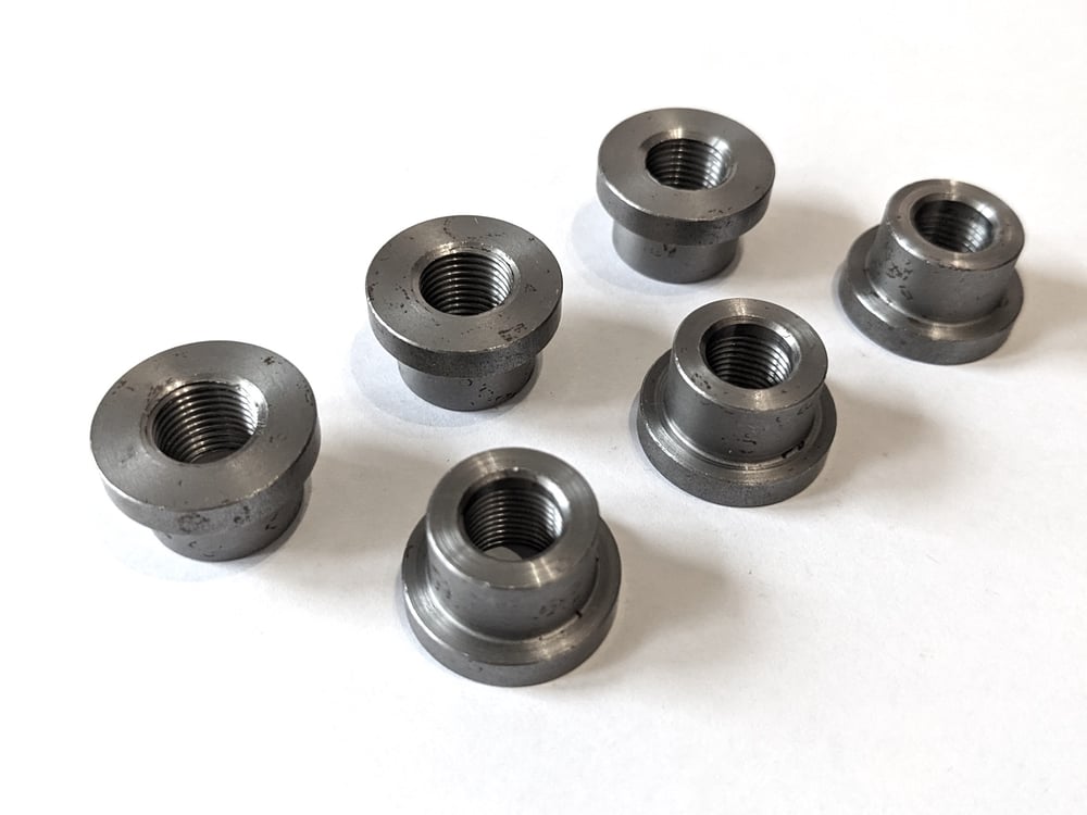 1/8 NPT top hat bungs