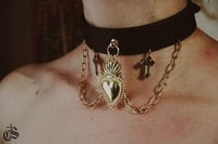 Image 2 of Choker "Coeur Sacré"