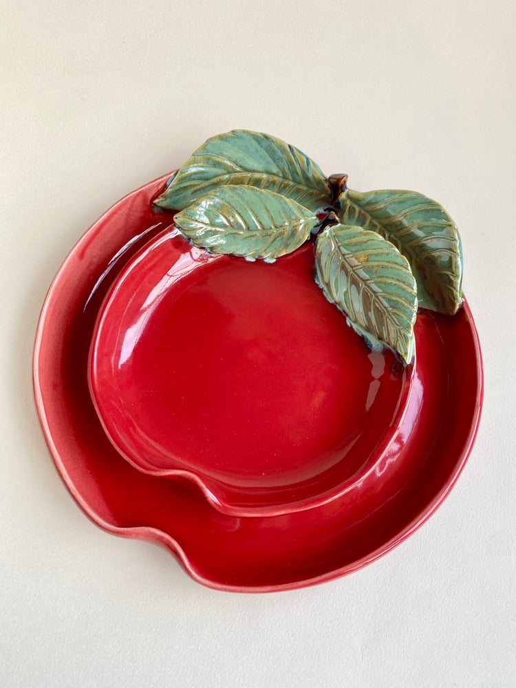 Image of Apple Plates