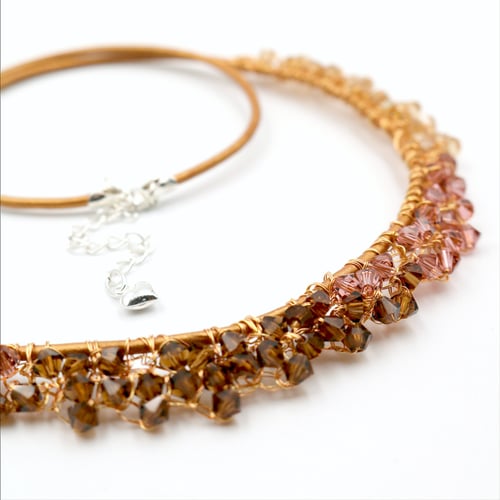 Image of MUMTAZ Necklace - Champagne