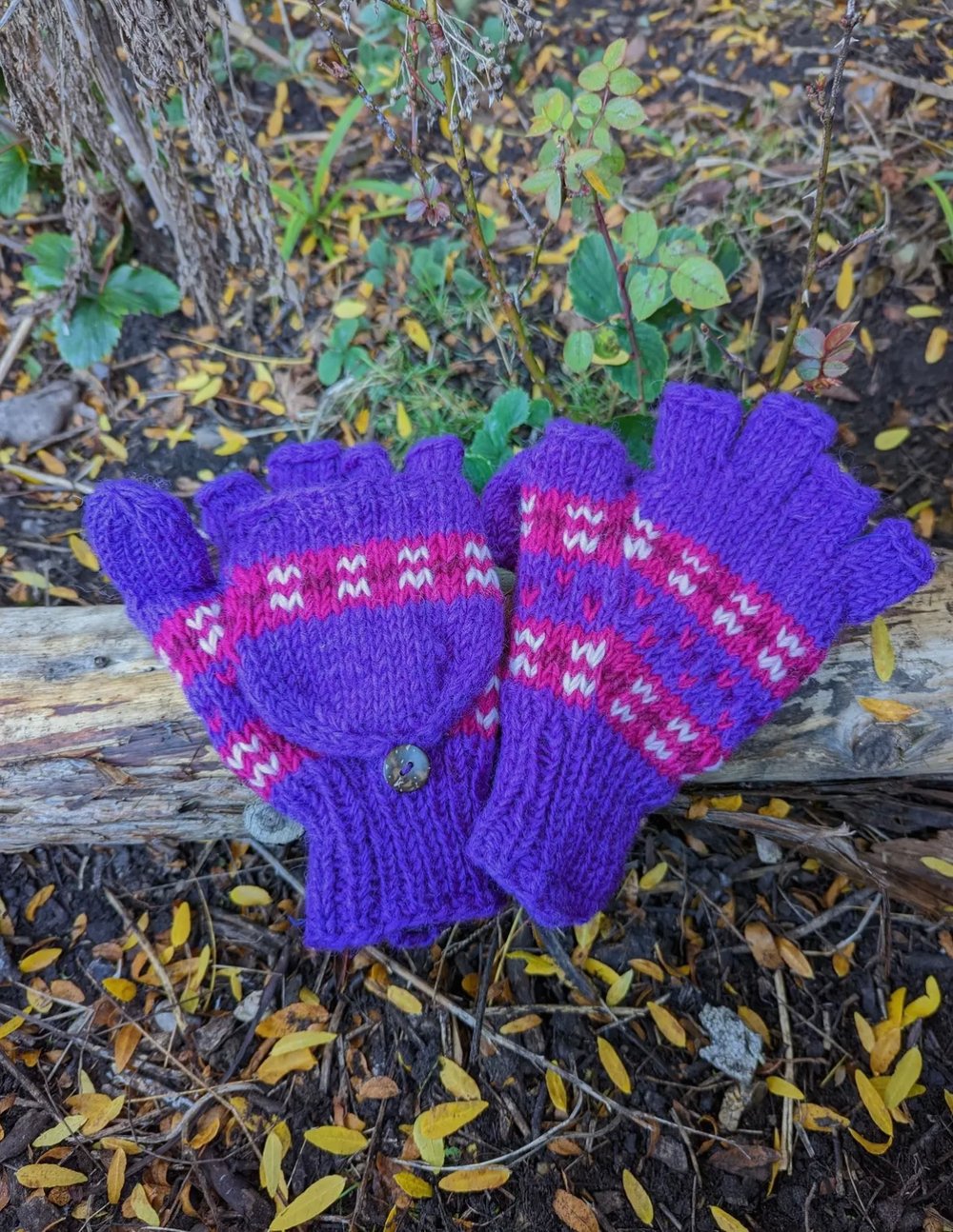 Image of Fairtrade gloves/mittens ๐งค