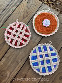 Image 5 of PDF PATTERN | Cutie Pie Potholder Crochet Pattern