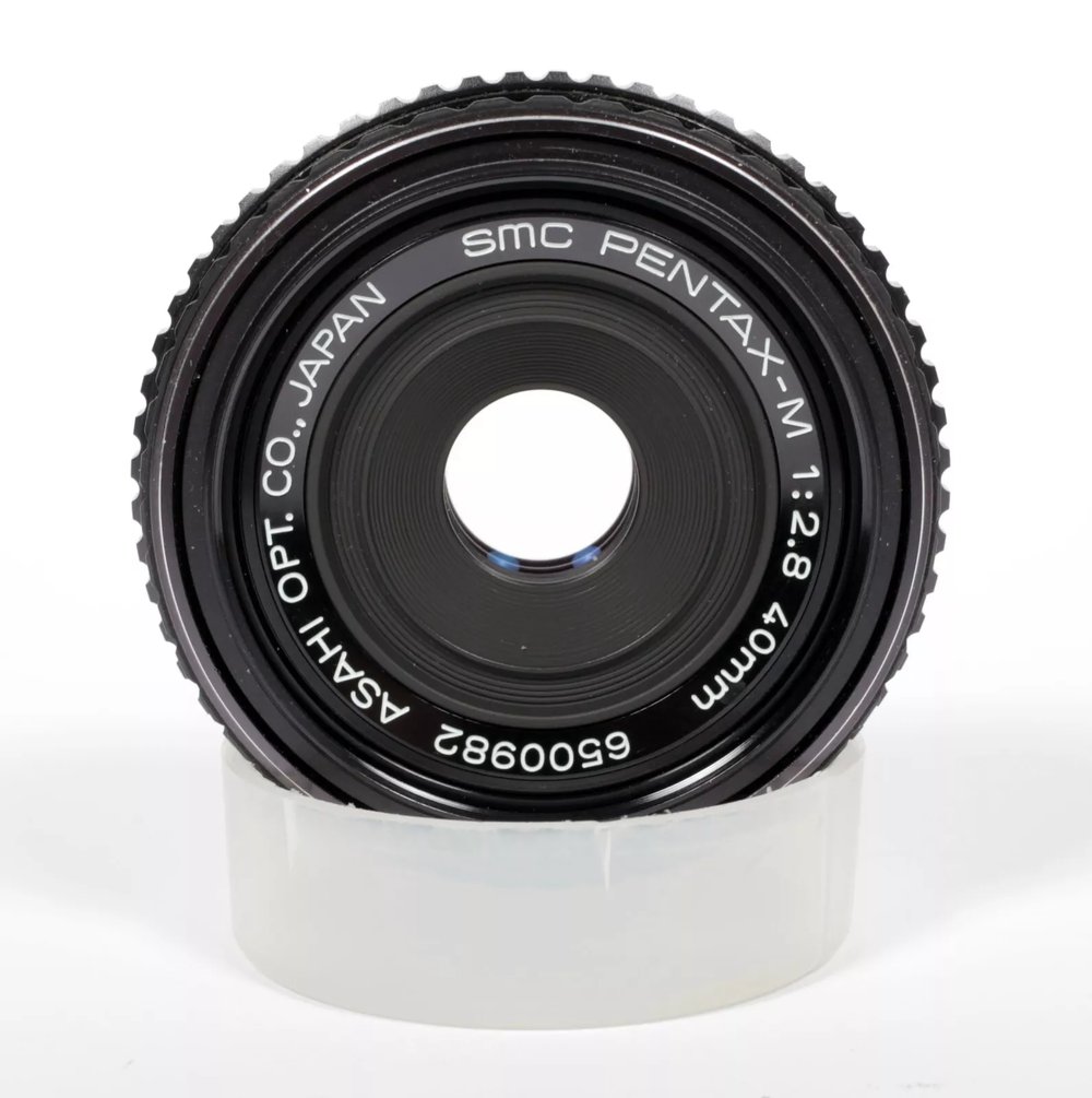 Image of Pentax SMC M 40mm F2.8 pancake lens for any K mount camera #5293