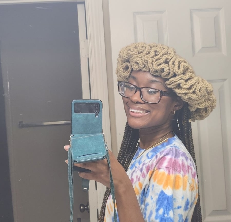 Image of empress ruffle hat