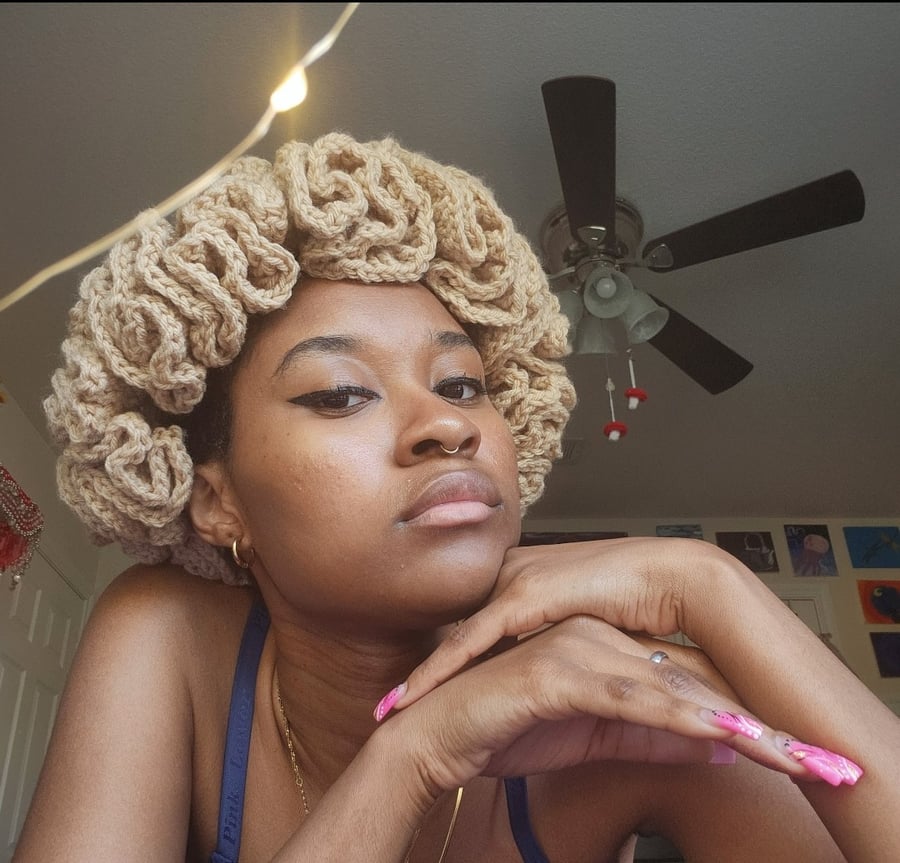 Image of empress ruffle hat