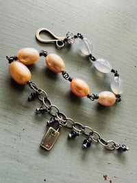 Image 6 of chunky peach pearl and lavender chalcedony sterling silver charm bracelet