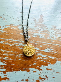 Image 6 of 14k gold Tudor rose pendant necklace