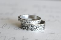 Image 3 of vine wedding band set by peaces of indigo
