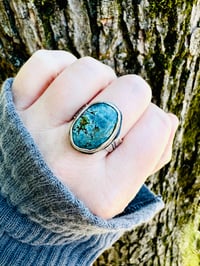 Image 3 of dreamer turquoise ring with engraved Fitzgerald quote band