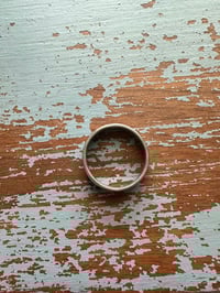 Image 4 of unisex 14k palladium white gold wedding band