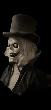 Image 3 of Ghost in the Attic Bust