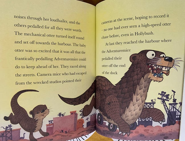 Mice Camera Action Original Art: Hollybush Otter Parade