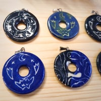 Image 3 of Pendentif donut