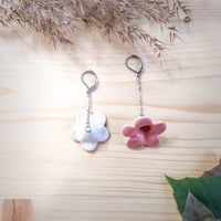 Image 1 of Boucle d'oreille Clochette