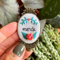 Broche merde #3