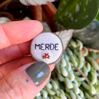 Broche merde (petite) #4