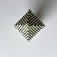 Image 4 of Tapered vessel with stripes 6.5cm