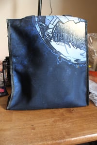 Image 4 of UNICRON TOTEBAG - With handles and side pockets