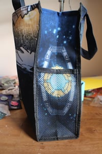 Image 5 of UNICRON TOTEBAG - With handles and side pockets