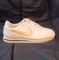 Image 2 of NIKE LEATHER CORTEZ SIZE 8.5US42EUR 