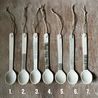 Image 2 of Decorative hanging spoons 14.5cm 7 choices