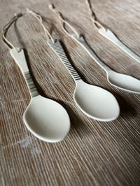 Image 3 of Decorative hanging spoons 10.5cm 4 choices