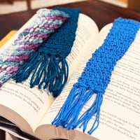 Beginner Crochet: Moss Stitch Bookmark