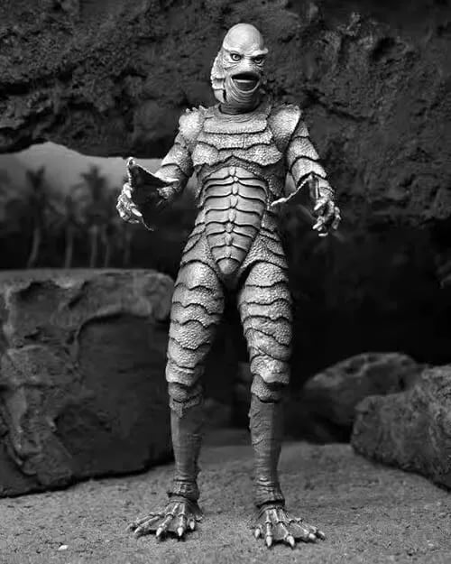 NECA Creature From The Black Lagoon Ultimate 7" Action Figure (Black & White)