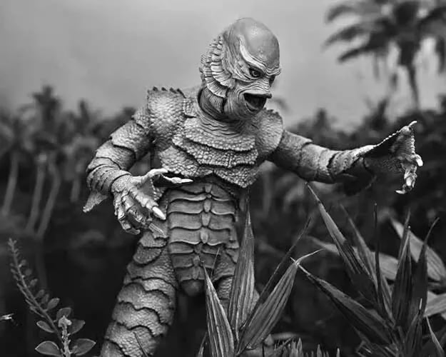 NECA Creature From The Black Lagoon Ultimate 7" Action Figure (Black & White)