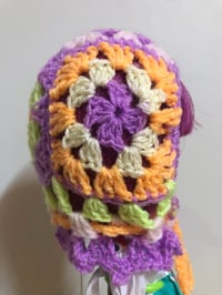 Image 3 of Purple Patch Granny Square Helmet for Blythe.