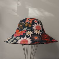 KylieJane Sunhat -navy nativeflora